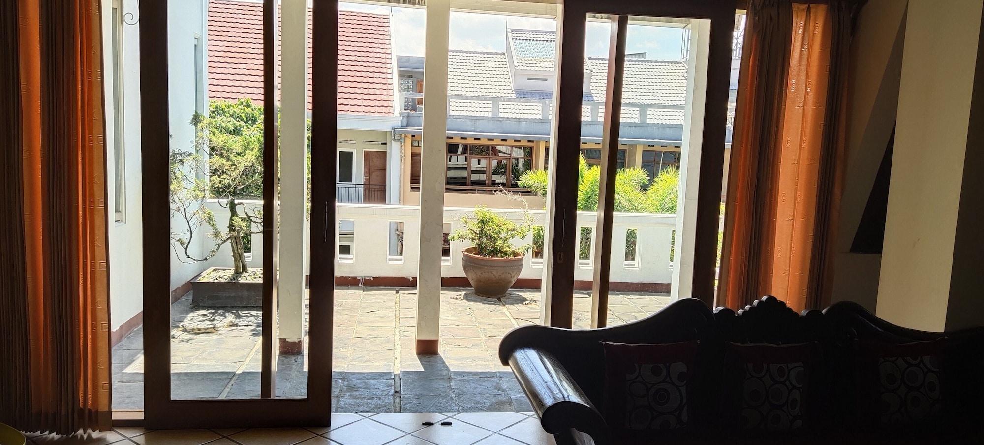 Obc Villa Bandung Ngoại thất bức ảnh