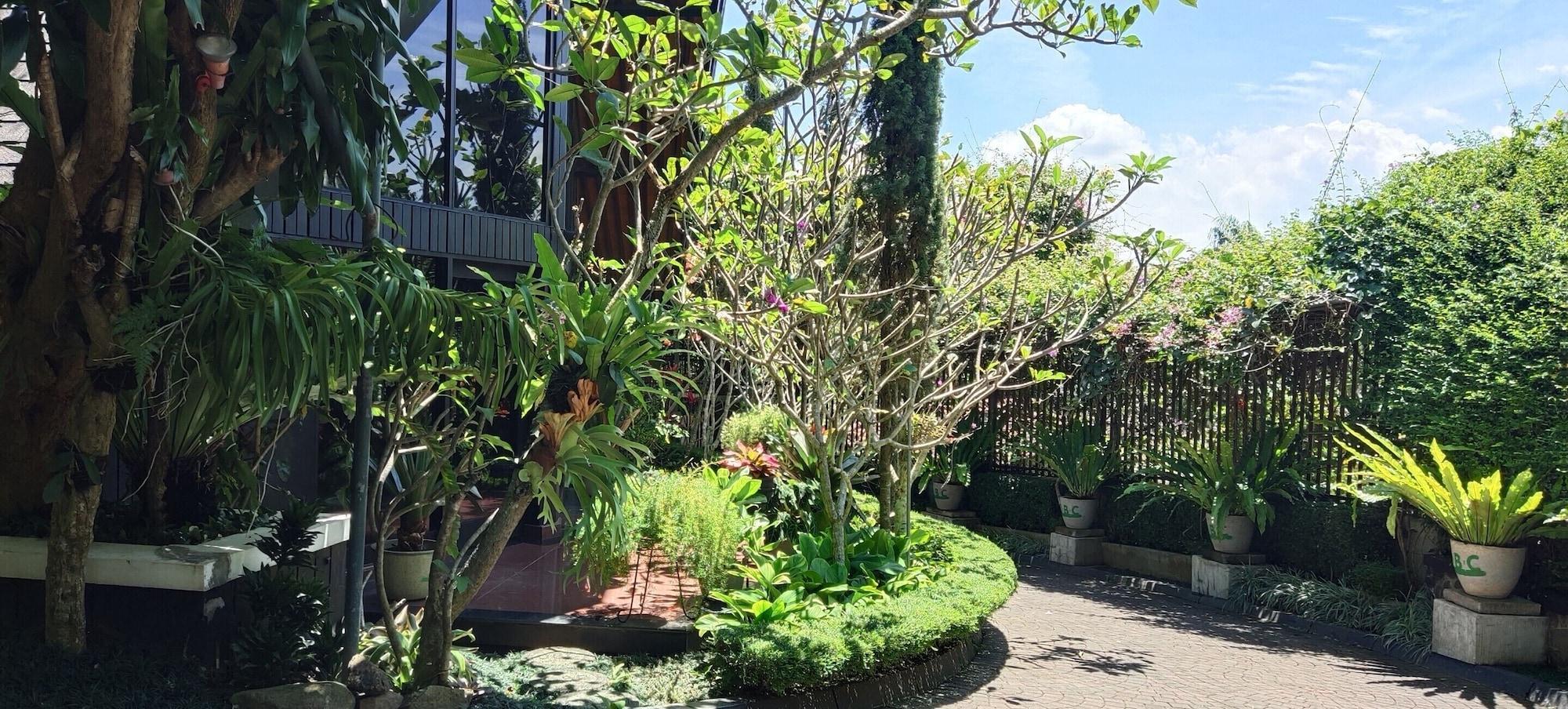 Obc Villa Bandung Ngoại thất bức ảnh